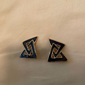 Blue geometric clip on earrings